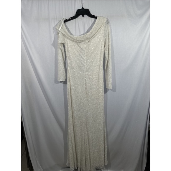 NWT $498 Mac‎ Duggal [ 4 ] Sequined Drop Shoulder Long Sleeve Gown in White - Picture 10 of 14